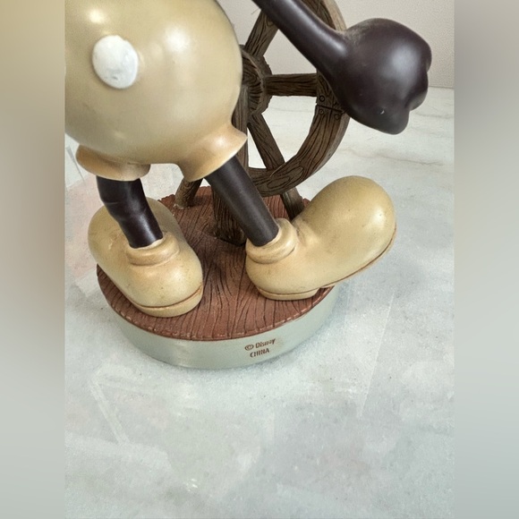 Vintage Walt Disney World Steamboat Willie Mickey Mouse Bobblehead Resin Figure